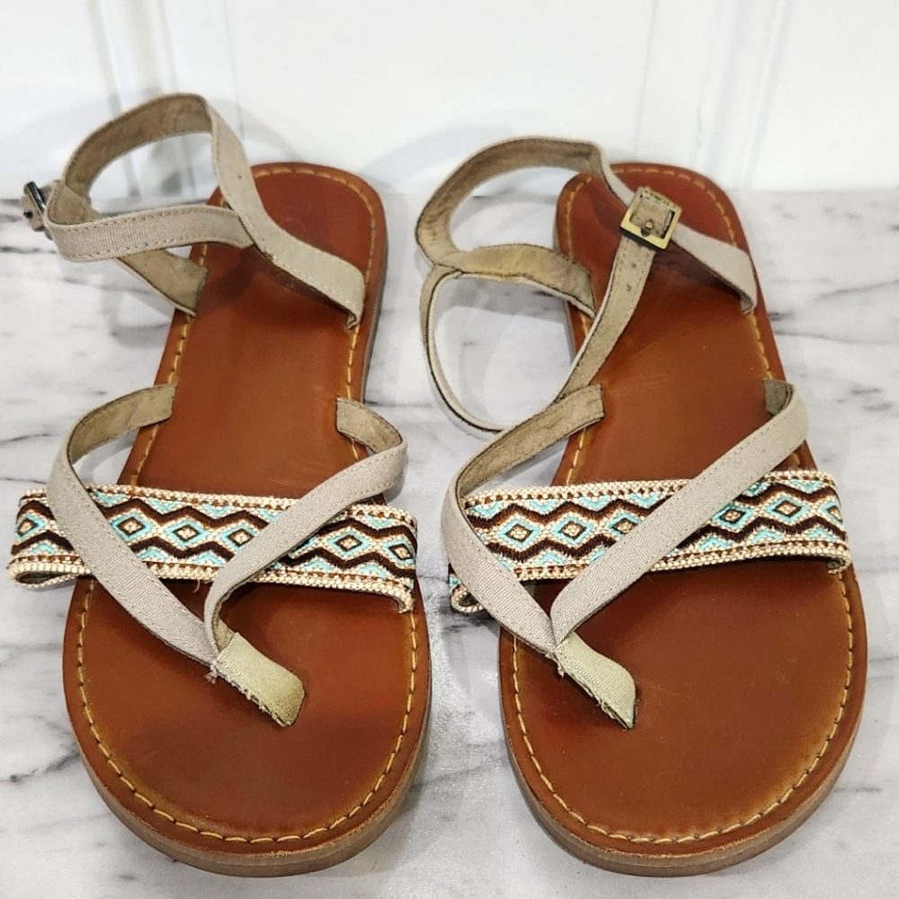 Toms aztec print strappy sandals women's size 7.5